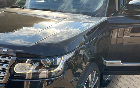 Land Rover Range Rover IV рестайлинг, 2015 год, 8 600 000 рублей, 1 фотография