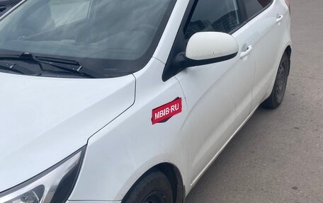 KIA Rio III рестайлинг, 2015 год, 650 000 рублей, 1 фотография