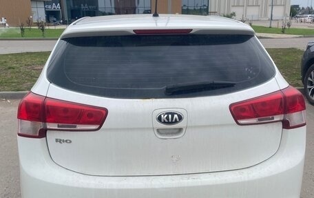 KIA Rio III рестайлинг, 2015 год, 650 000 рублей, 4 фотография