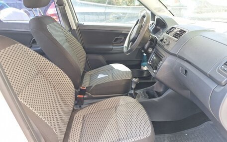 Skoda Fabia II, 2010 год, 410 000 рублей, 4 фотография