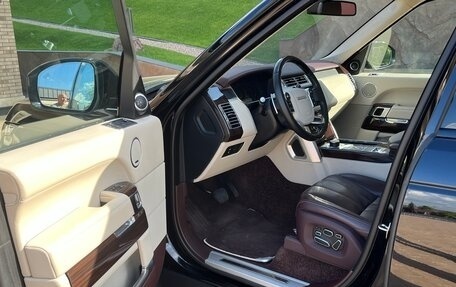 Land Rover Range Rover IV рестайлинг, 2015 год, 8 600 000 рублей, 3 фотография