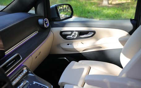 Mercedes-Benz V-Класс, 2026 год, 14 285 000 рублей, 15 фотография