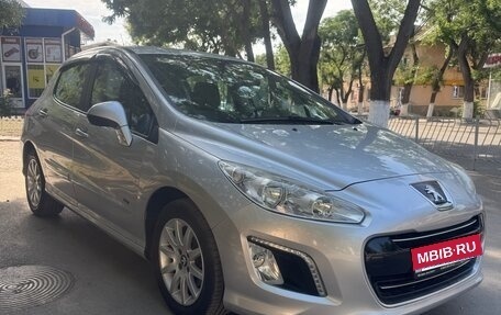 Peugeot 308 II, 2011 год, 750 000 рублей, 2 фотография