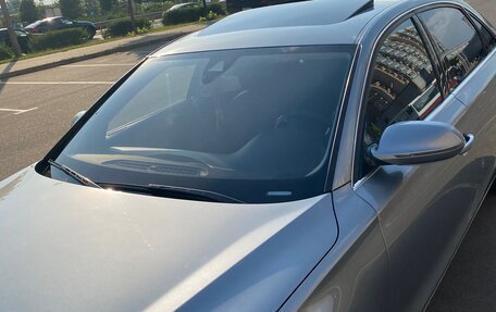Audi A8, 2013 год, 1 350 000 рублей, 38 фотография