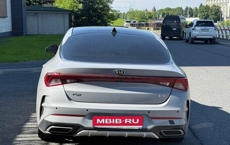KIA K5, 2021 год, 2 350 000 рублей, 4 фотография