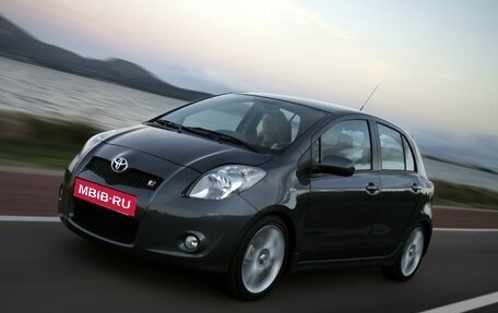 Toyota Yaris III рестайлинг, 2008 год, 550 000 рублей, 1 фотография