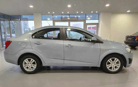 Chevrolet Aveo III, 2012 год, 650 000 рублей, 4 фотография