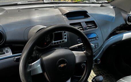 Chevrolet Spark III, 2011 год, 550 000 рублей, 8 фотография