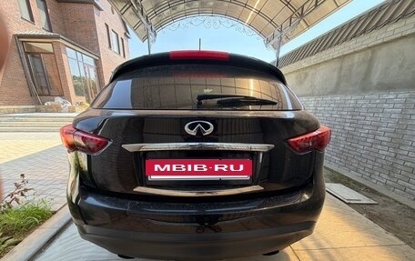 Infiniti QX70, 2016 год, 1 500 000 рублей, 5 фотография