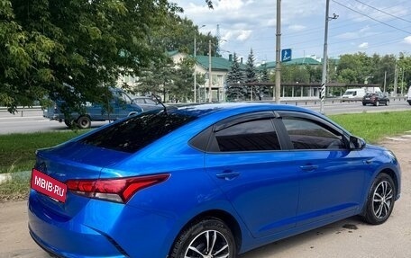 Hyundai Solaris II рестайлинг, 2021 год, 1 500 000 рублей, 6 фотография