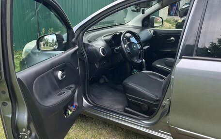 Nissan Note II рестайлинг, 2012 год, 700 000 рублей, 9 фотография