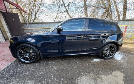 BMW 1 серия, 2008 год, 1 350 000 рублей, 13 фотография