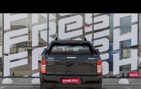 Toyota Hilux VII, 2013 год, 2 000 000 рублей, 4 фотография