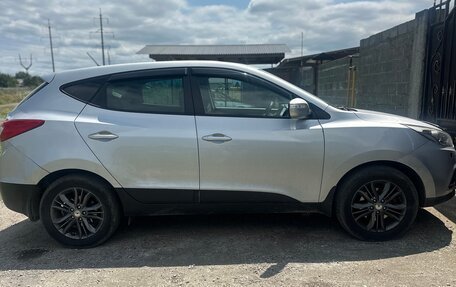 Hyundai ix35 I рестайлинг, 2015 год, 650 000 рублей, 3 фотография