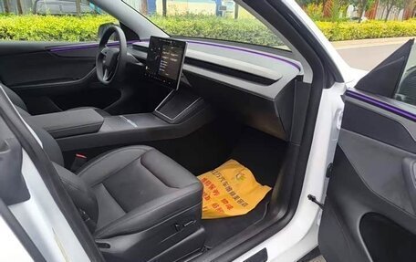 Tesla Model Y I, 2025 год, 6 735 000 рублей, 13 фотография