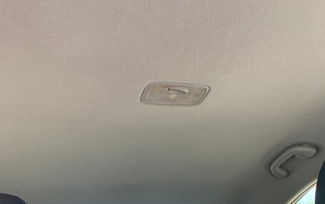 Hyundai Solaris II рестайлинг, 2011 год, 650 000 рублей, 14 фотография