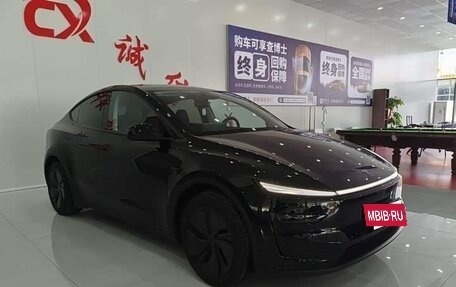 Tesla Model Y I, 2025 год, 6 985 000 рублей, 2 фотография
