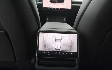 Tesla Model Y I, 2025 год, 6 985 000 рублей, 11 фотография