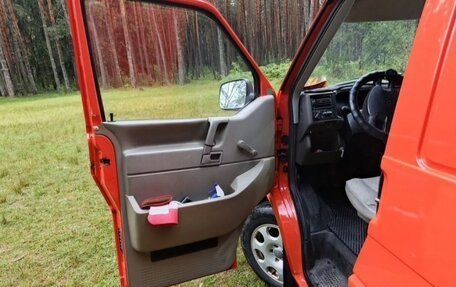 Volkswagen Transporter T4, 1996 год, 375 000 рублей, 10 фотография