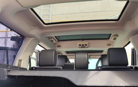 Land Rover Discovery III, 2006 год, 850 000 рублей, 16 фотография