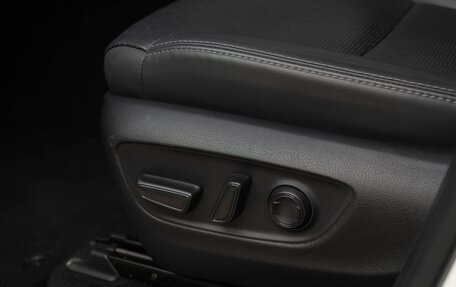 Toyota Land Cruiser, 2023 год, 12 600 000 рублей, 23 фотография