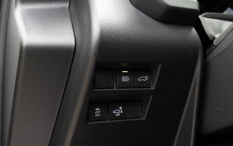 Toyota Land Cruiser, 2023 год, 12 600 000 рублей, 26 фотография