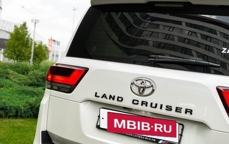 Toyota Land Cruiser, 2023 год, 12 600 000 рублей, 15 фотография