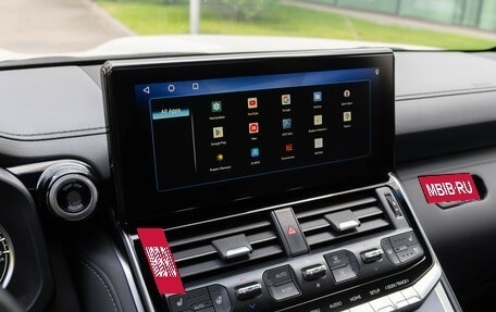 Toyota Land Cruiser, 2023 год, 12 600 000 рублей, 28 фотография