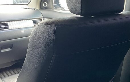 Mitsubishi Outlander III рестайлинг 3, 2014 год, 1 380 000 рублей, 17 фотография