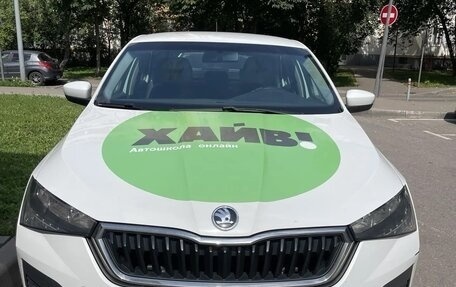 Skoda Rapid II, 2020 год, 955 000 рублей, 2 фотография