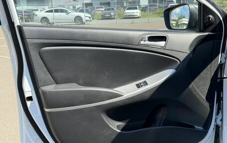 Hyundai Solaris II рестайлинг, 2014 год, 690 000 рублей, 8 фотография