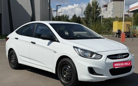 Hyundai Solaris II рестайлинг, 2014 год, 690 000 рублей, 7 фотография