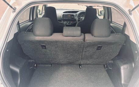 Toyota Vitz, 2019 год, 1 000 000 рублей, 13 фотография