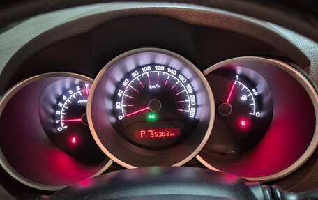 KIA Venga I, 2012 год, 890 000 рублей, 3 фотография