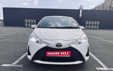 Toyota Vitz, 2019 год, 1 000 000 рублей, 12 фотография