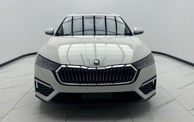 Skoda Octavia IV, 2022 год, 2 250 000 рублей, 1 фотография
