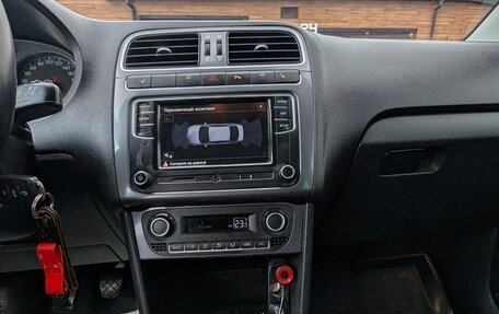 Volkswagen Polo VI (EU Market), 2019 год, 1 250 000 рублей, 13 фотография