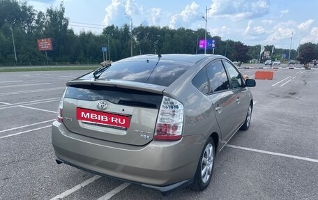 Toyota Prius, 2009 год, 900 000 рублей, 3 фотография