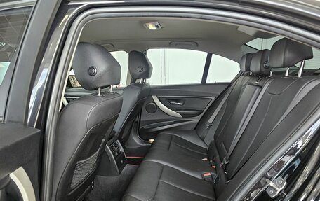 BMW 3 серия, 2016 год, 2 385 000 рублей, 15 фотография