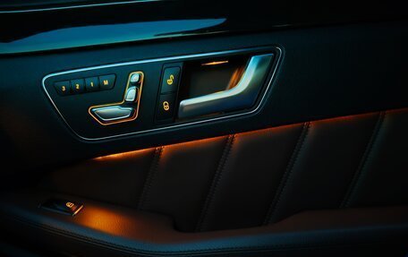 Mercedes-Benz E-Класс, 2013 год, 2 600 000 рублей, 15 фотография