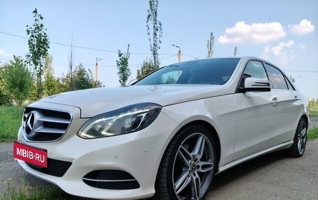 Mercedes-Benz E-Класс, 2013 год, 2 600 000 рублей, 8 фотография