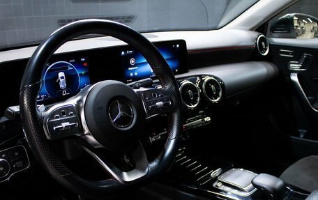 Mercedes-Benz A-Класс, 2021 год, 2 119 000 рублей, 9 фотография