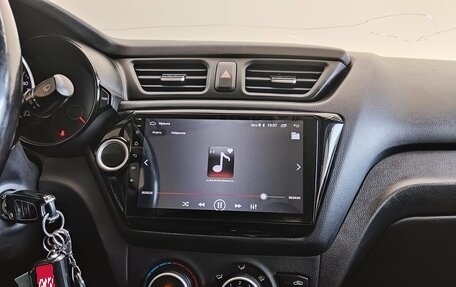KIA Rio III рестайлинг, 2014 год, 990 000 рублей, 11 фотография