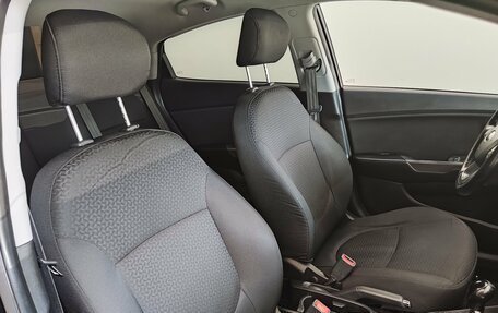 KIA Rio III рестайлинг, 2014 год, 990 000 рублей, 20 фотография