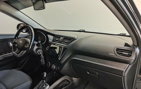 KIA Rio III рестайлинг, 2014 год, 990 000 рублей, 18 фотография