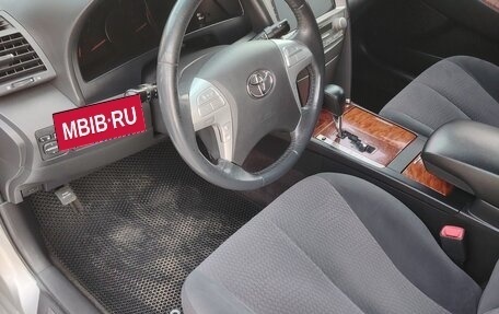 Toyota Camry, 2011 год, 1 370 000 рублей, 6 фотография