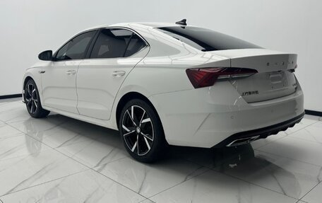 Skoda Octavia IV, 2022 год, 2 250 000 рублей, 6 фотография