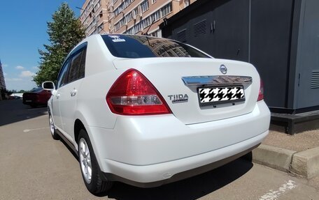 Nissan Tiida, 2011 год, 950 000 рублей, 4 фотография