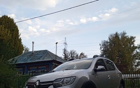 Renault Sandero II рестайлинг, 2020 год, 1 250 000 рублей, 28 фотография