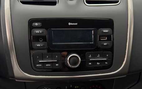 Renault Logan II, 2020 год, 947 000 рублей, 21 фотография
